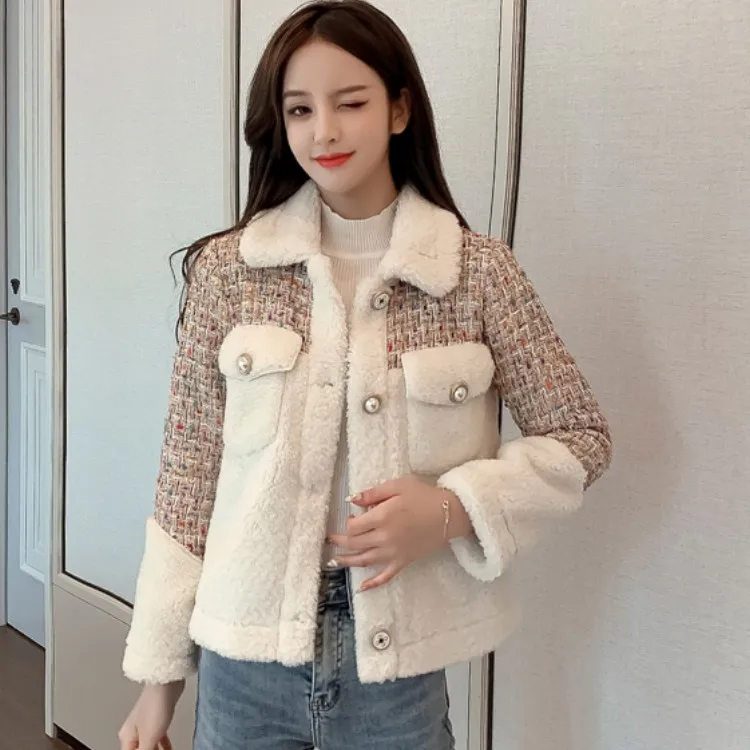 

2021 Winter Lambswool Stitching Tweed Short Jacket Female New Lapel Long Sleeve Women Warm Coat Fashion Tide