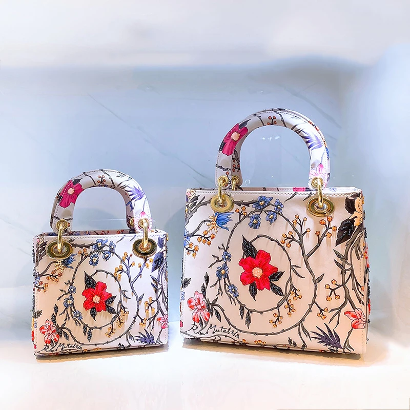 

Heavy craftsmanship, beading, printing, retro leather, large-capacity handbag, ladies' new fashion, diagonal shoulder bag