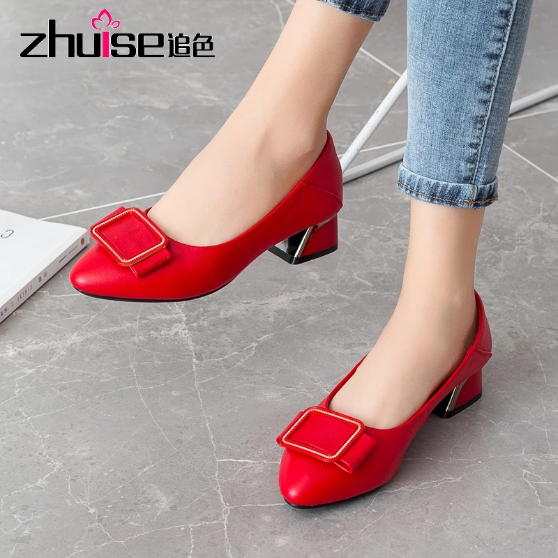 Женские кожаные туфли на среднем каблуке Новинка Обувь высокого качества