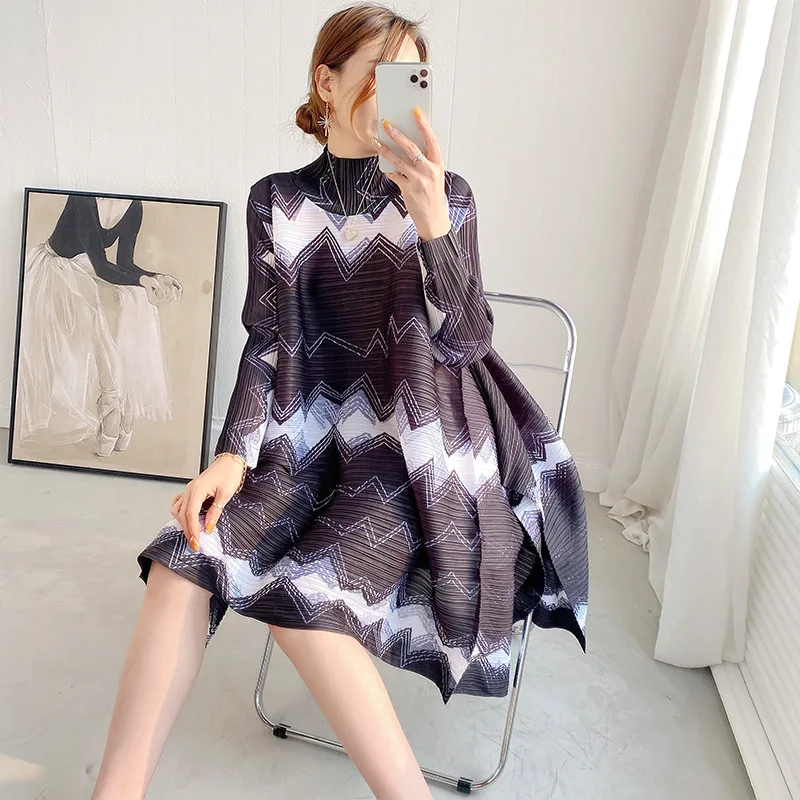 

2021 autumn printed knee-length dress Miyake pleated folda half-high collar casual base loose thin skirt for women