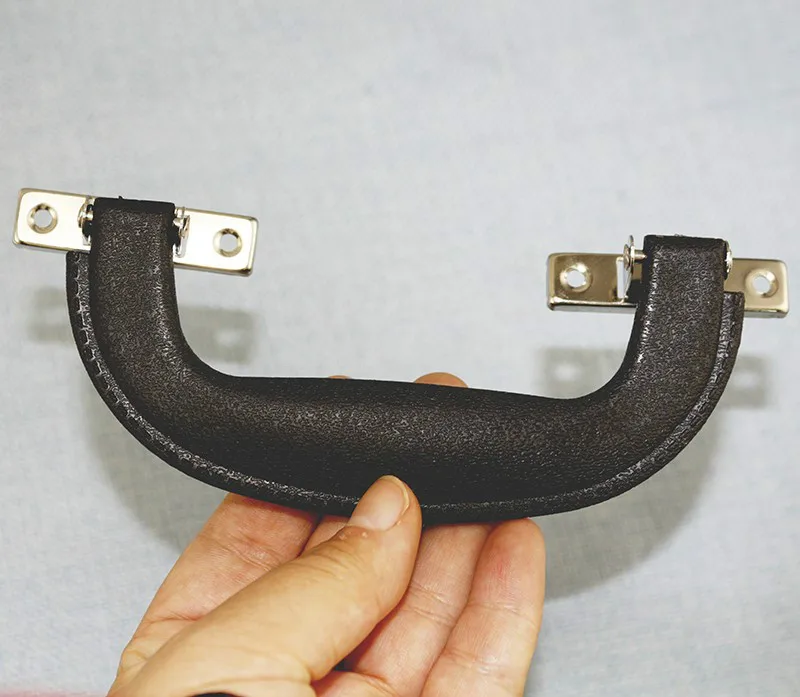 Современные пластиковые ручки коробки и черные чемодана держатель коричневый