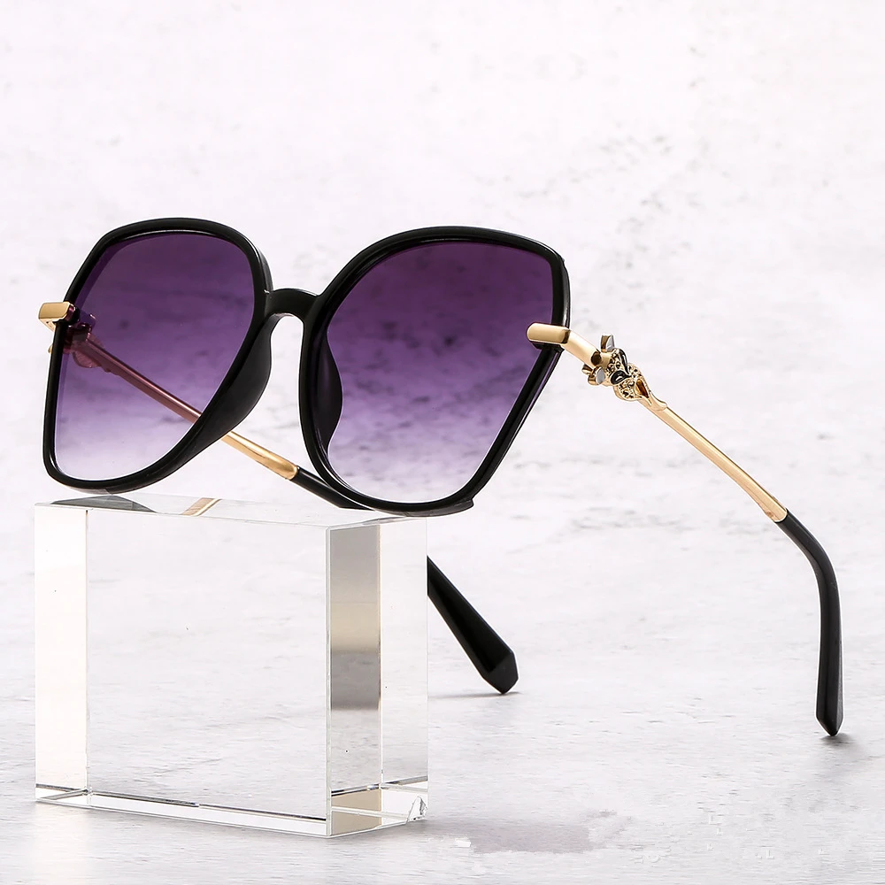 

Солнцезащитные очки зеркальные женские в винтажном стиле, модные классические, с металлической оправой, UV400, 2021