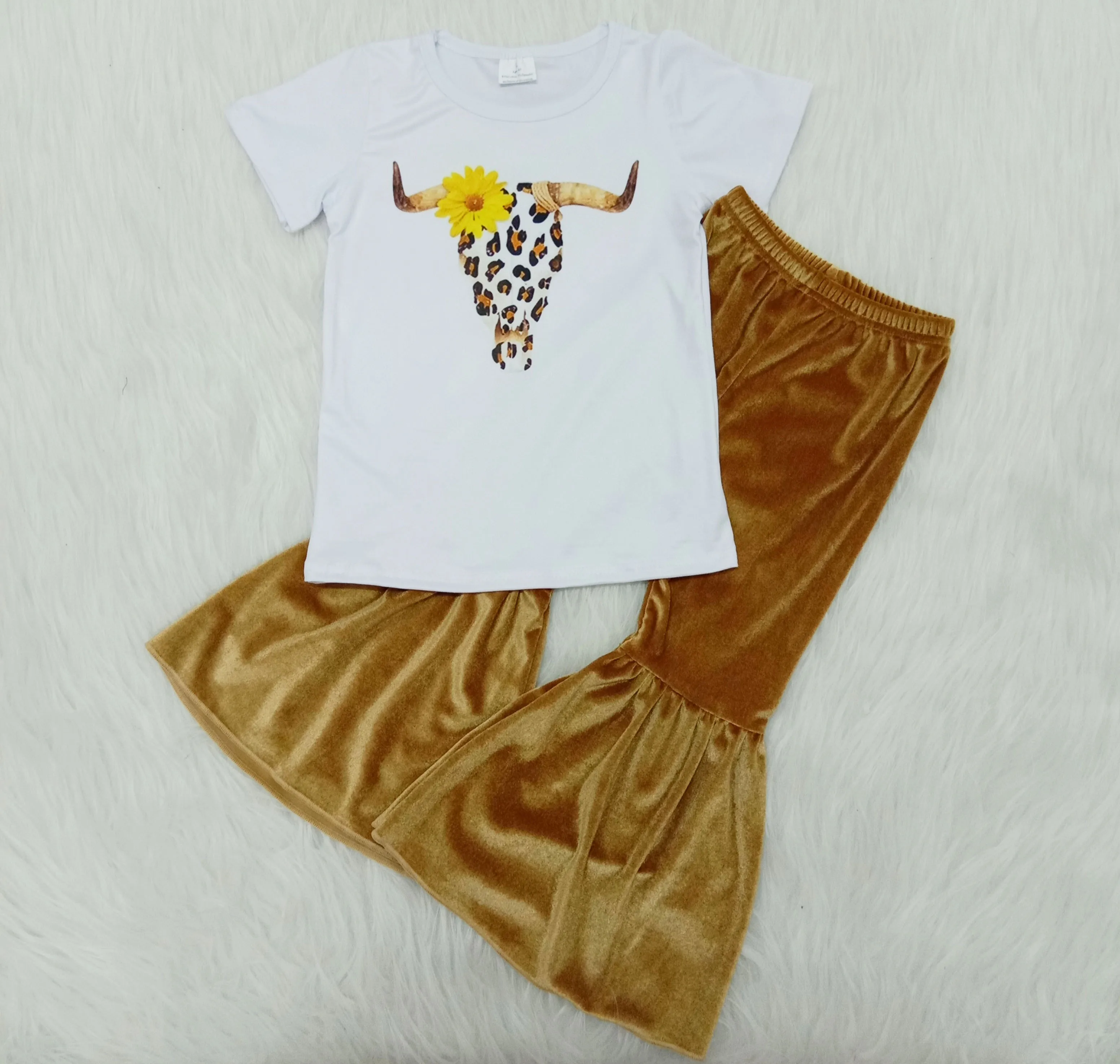 

Child Girl Summer White Short Sleeve Top Leopard Bull Head Print Brown Velvet yll