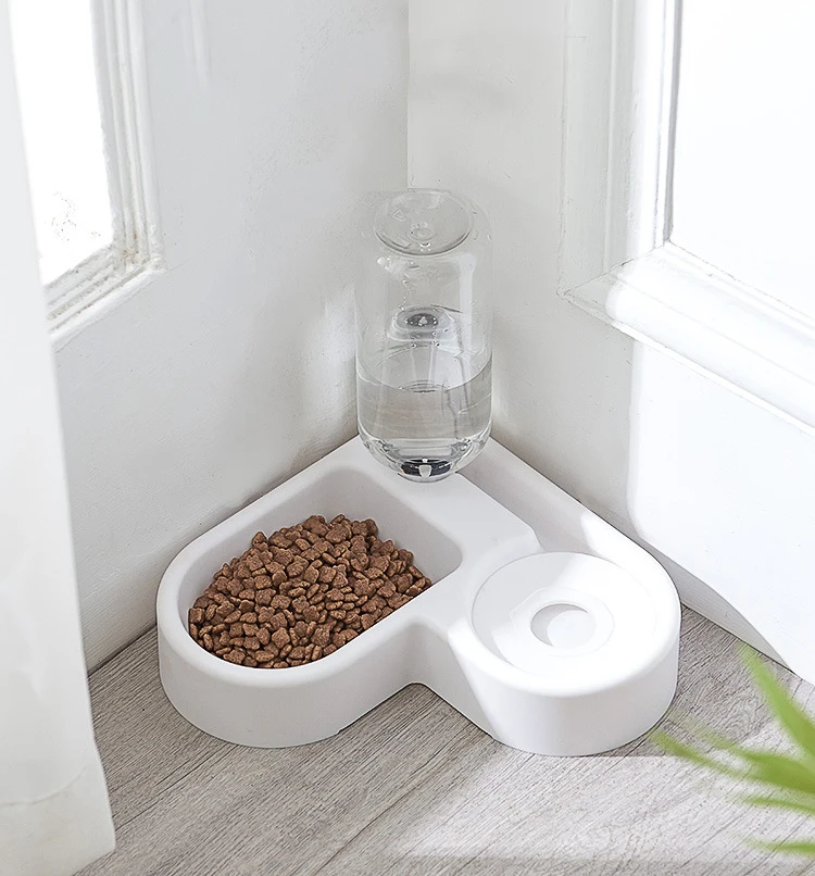 

2.2L Pet Dog Cat Automatic Feeder Bowl for Dogs Drinking Water 528ml Bottle Kitten Bowls Slow Food Feeding Container Supplies