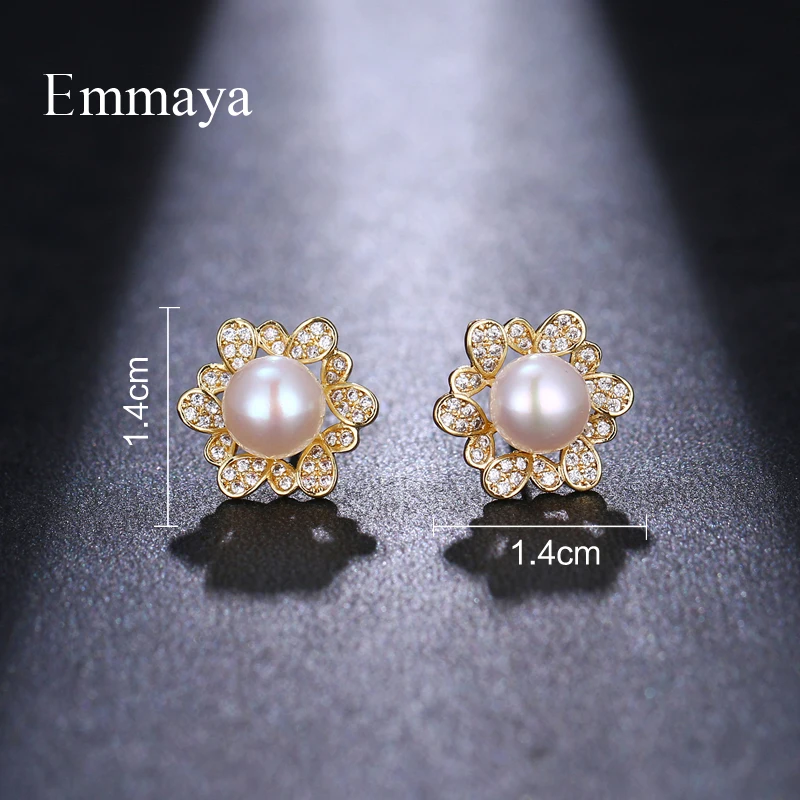Женские серьги-гвоздики с золотистым цветком и жемчугом Emmaya Новое поступление