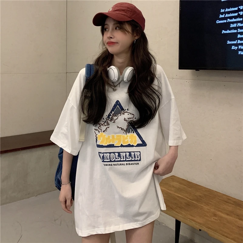 

Летняя свободная хлопковая футболка средней длины в студенческом стиле с мультяшным принтом и рукавом до локтя, универсальная повседневна...