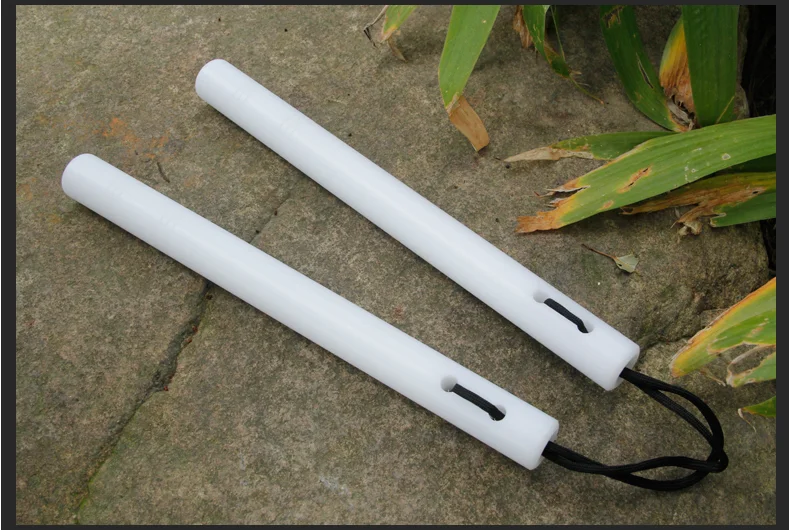 Nunchucks продукты боевых искусств черный/белый оборудование для боевых искусств Nunchucks для обучения