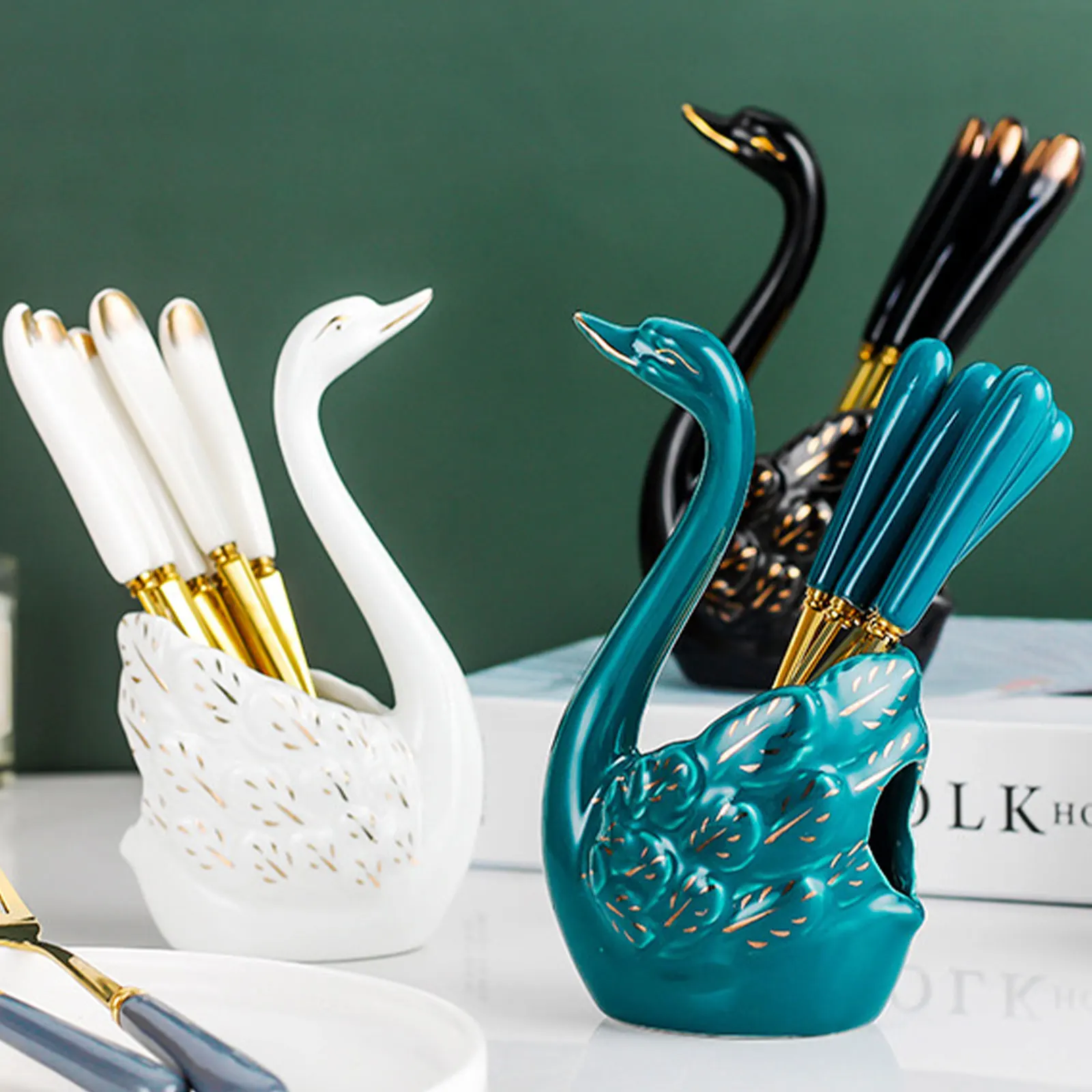 Держатель в форме лебедя керамический набор ложек фруктов десертов салатов