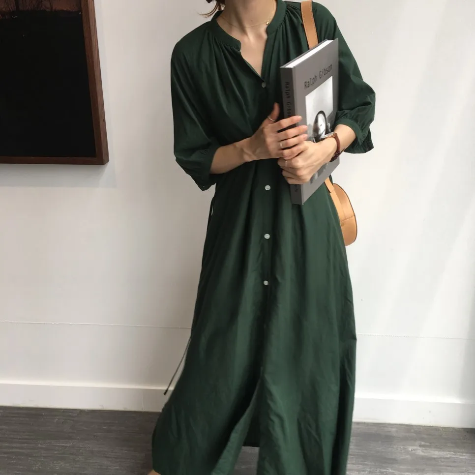 

Women's V-neck, puffed cuffs, buttoned belts, split ends, solid color cotton and linen casual loose long skirt
