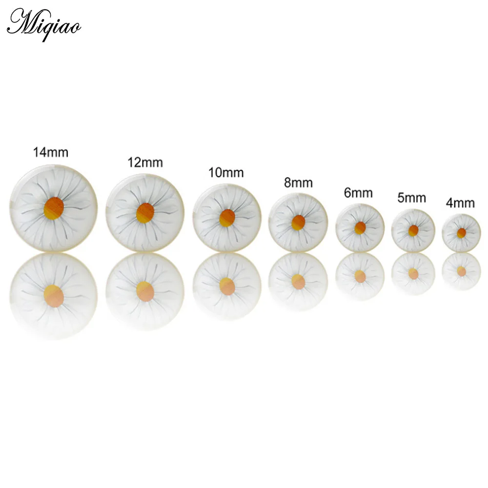 

Miqiao Europe and the United States popular earrings acrylic auricle small daisy ear expansion ear puncture jewelry