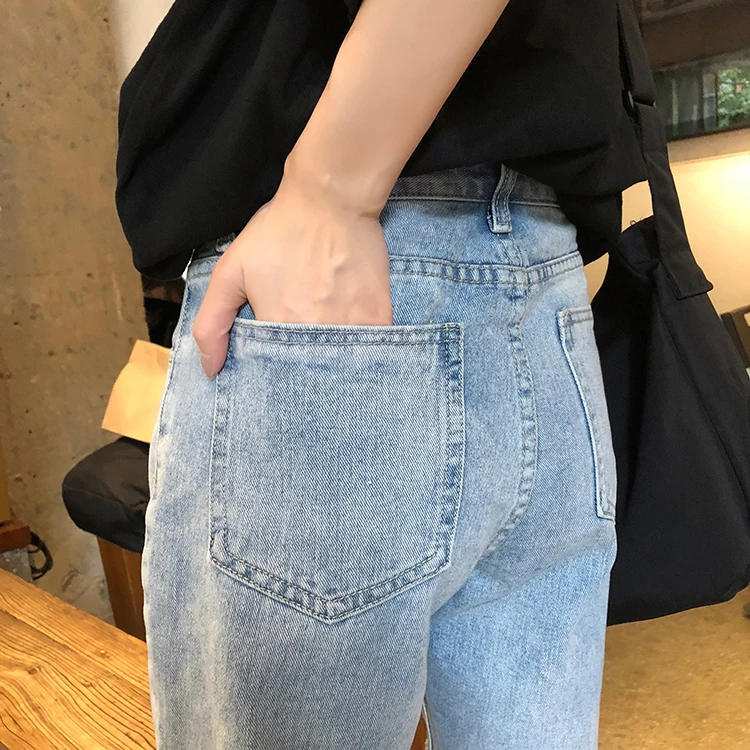 

Vintage Half Length Denim Shorts For Women Casual Tassel Blue High Wasit Shorts Korean Loose Straight Five Points Shorts Jeans