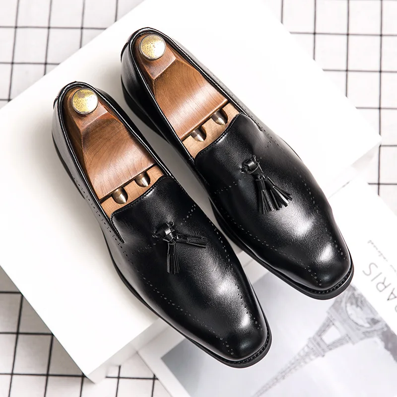 

Men Fashion Pu Leather Shoes Low Heel Casual Shoes Dress Shoes Brogue Shoes Spring Ankle Boots Vintage Classic Male Casual F49