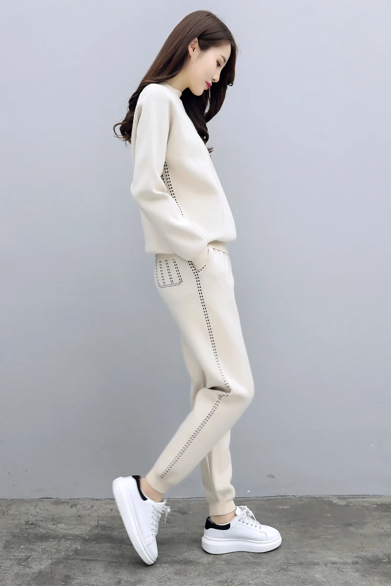 

2020 Limited Full O-neck Elastic Waist New Two-piece Suit Fashion Casual Knit Female 2 Piece Outfits For Women Sweat Suits