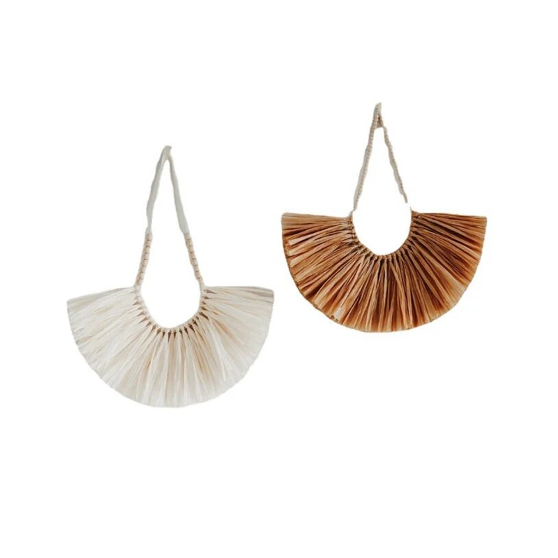 

Nordic Hand-Woven Wood Bead Straw Home Decoration Children's Room Wall Hanging Ornament, Living Room Decor