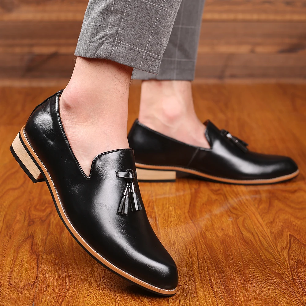 

Men Tassel Loafers 2019 Newest Fashion Men's Casual Flats Mens Moccasins For Men Leather Shoes Simple Driving Business Shoes