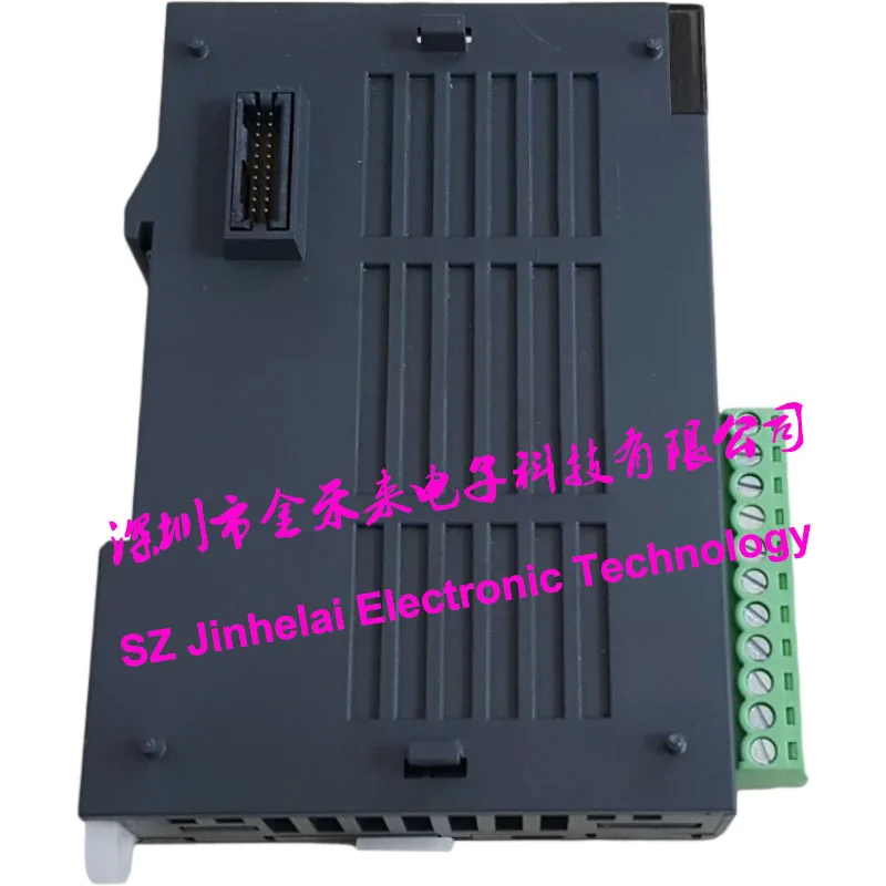 V образной КРЕПЕЖНОЙ ПЛАСТИНОЙ LS XBF AH04A Новый и оригинальный PLC AD конвертер|controller