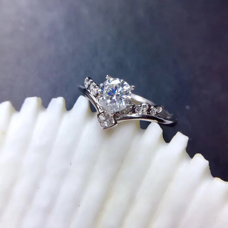 

2020 New Fashion Luxury Engagement Ring Female AAA Zircon Crystal Crown Silver Color Wedding Rings For Women Party Gifts