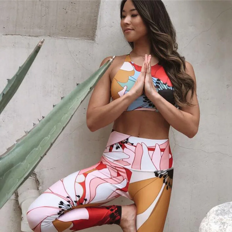 

Высокая производительность 2020 Сексуальная женская летняя одежда для йоги с принтом удобная мягкая тонкая спортивная одежда для фитнеса
