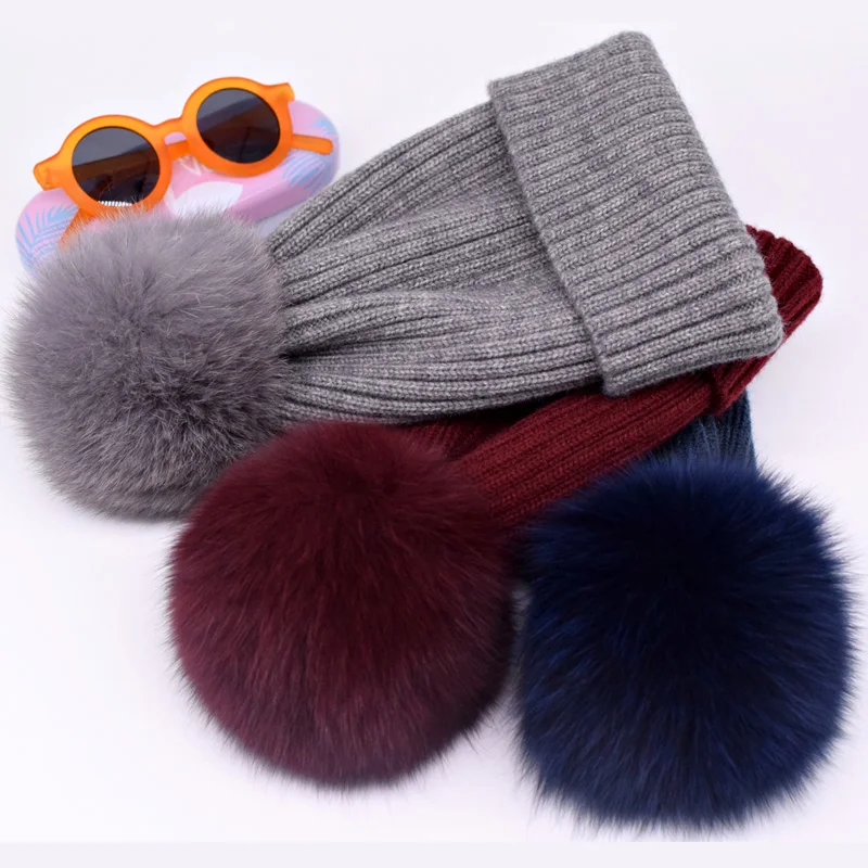 

2020 New winter hat luxury quality Fox fur pompom hats beanie High quality Girls women bonnet winter hats for women