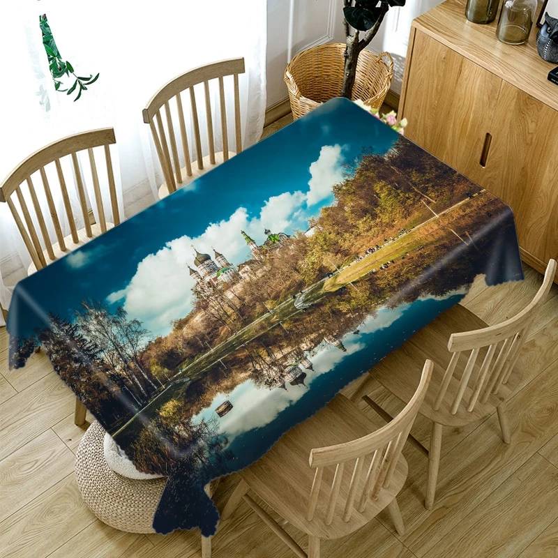 Скатерть х/б прямоугольная/круглая с узором в виде старинного замка и