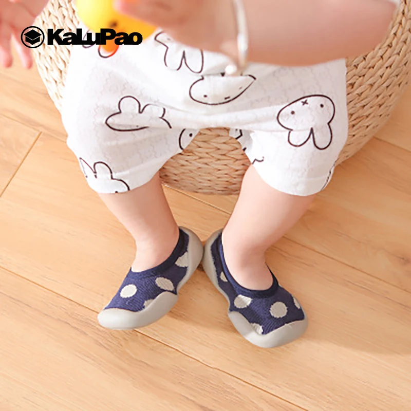 Kalupao новорожденных мальчиков и девочек обувь для малышей Мягкая Детская подошва