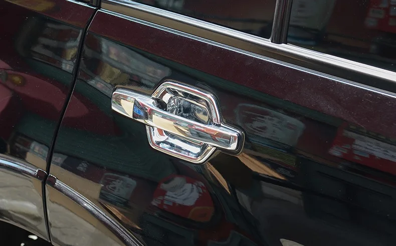 Хромированные накладки и чашки на ручки открывания дверей для Mitsubishi Pajero IV Мицубиси Паджеро 4 2007- года
