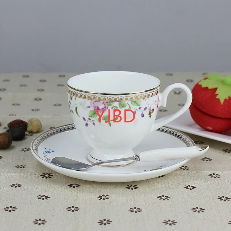 

YJBD Creative European Bone Porcelain Coffee Cup Set Fashion Black Tea Cup Ceramic Cup Mug classical cups