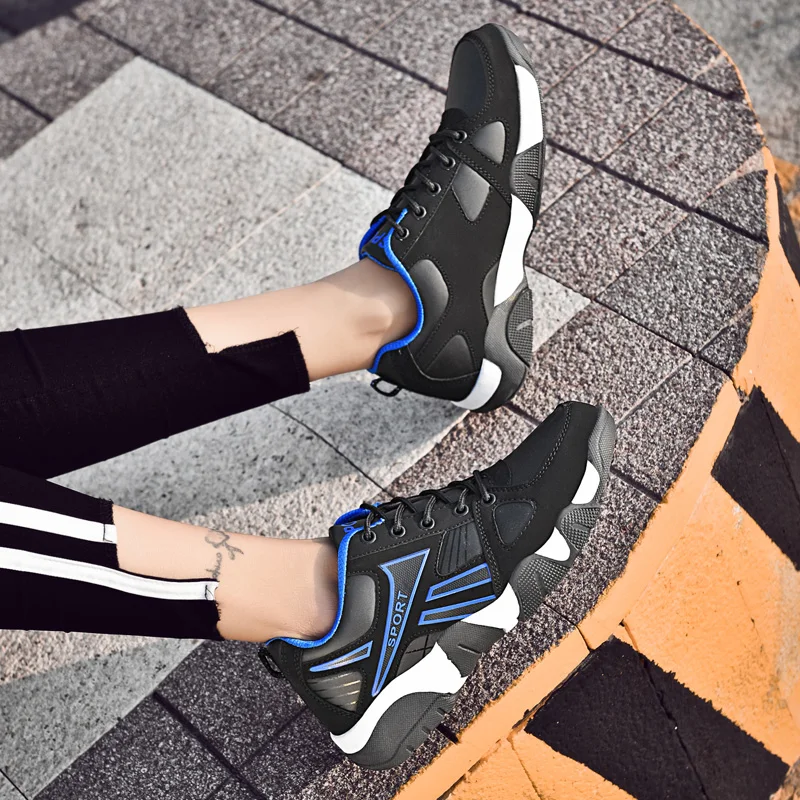 

2020 Hot Running Shoes Explosive Couple Sports Casual Shoes Breathable Height Increasing Cushioning Mens Sneakers Made In China