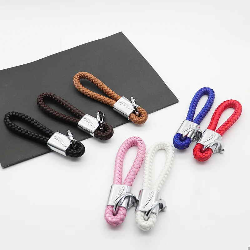 

Use simple and stylish car woven keychains, metal keychains, horseshoe buckles, suitable for car keychains with Jaguar logo