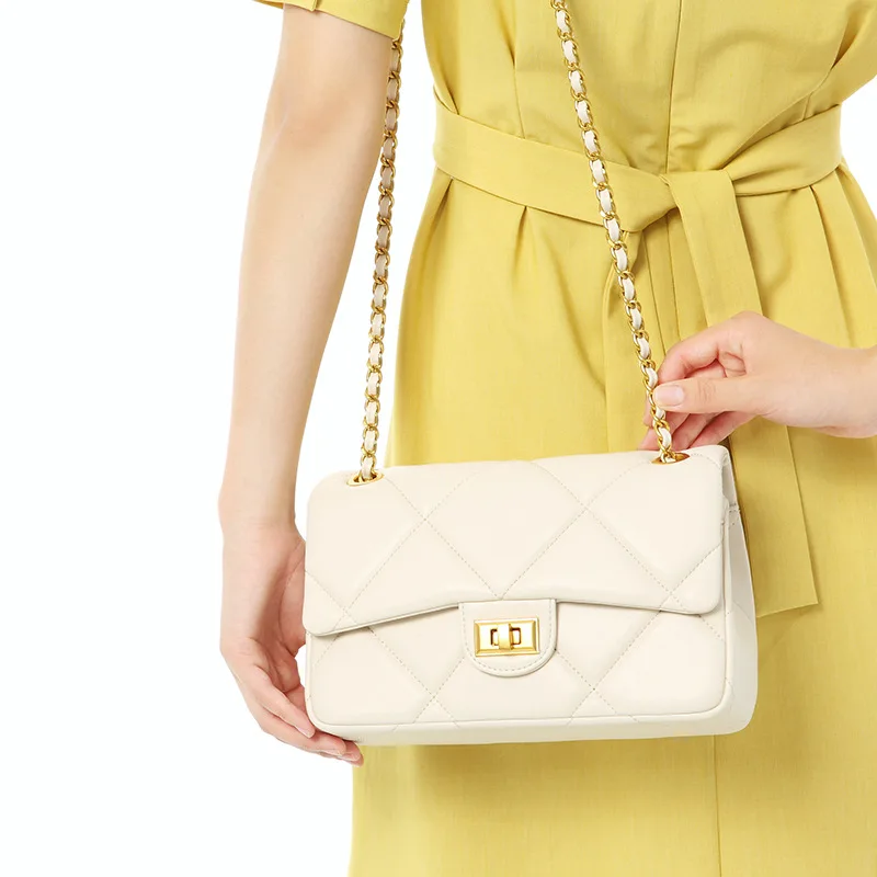 

2021 New Fashion Leather Simple Shoulder Messenger Female Bag Rhombus Chain Small Square Bag Purses and Handbags Luxury Designer