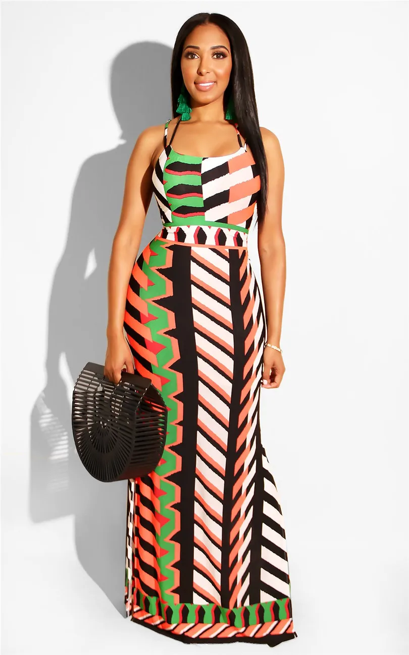 Женское сексуальное платье с лямкой на шее без рукавов в цветную полоску