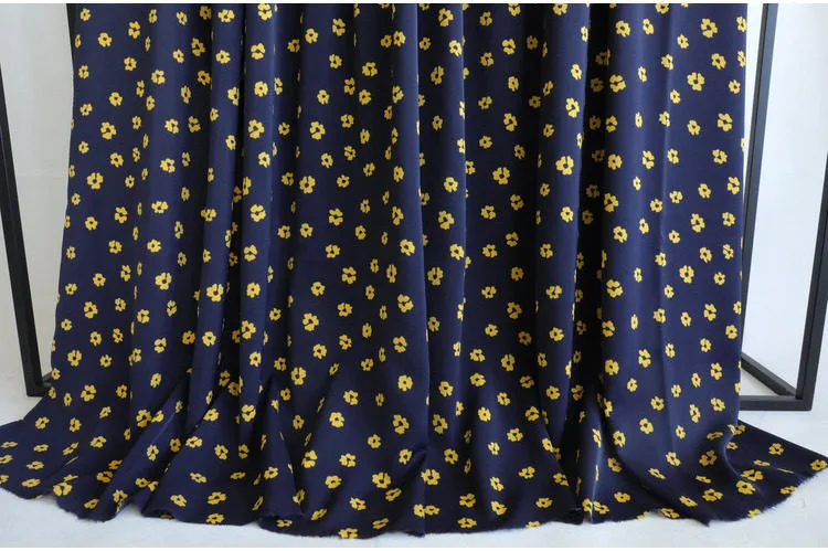 

Fresh floral blue background yellow flower small daisy printed fabric high-end chiffon dress clothing fabric 150*100cm