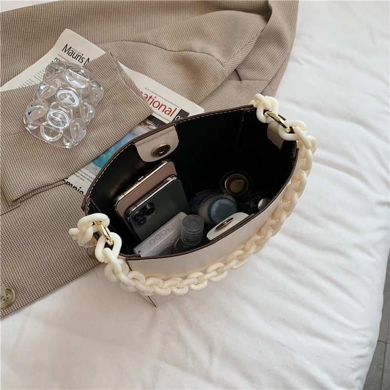 

2021 New Pu Leather Women Small Messenger Totes Shoulder Bags Women Mini Clutch Beach Handbags Female Small Subaxillary Bags