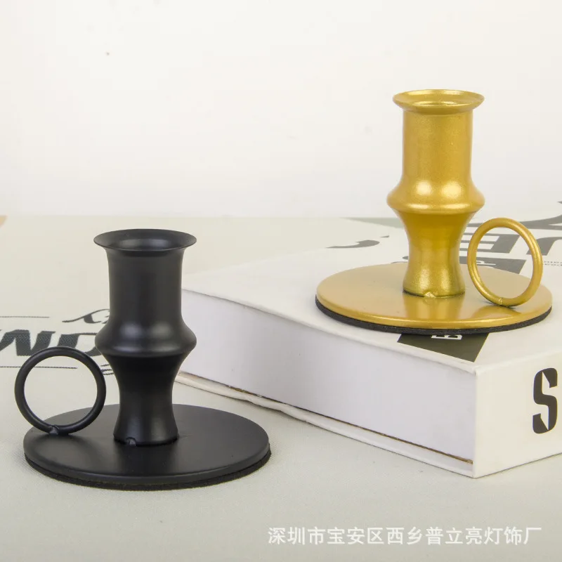 

New Year Home Decoration Candle Holder Ornament Decoration Black Retro Portable Wrought Iron Metal Candle Holder Home Decor