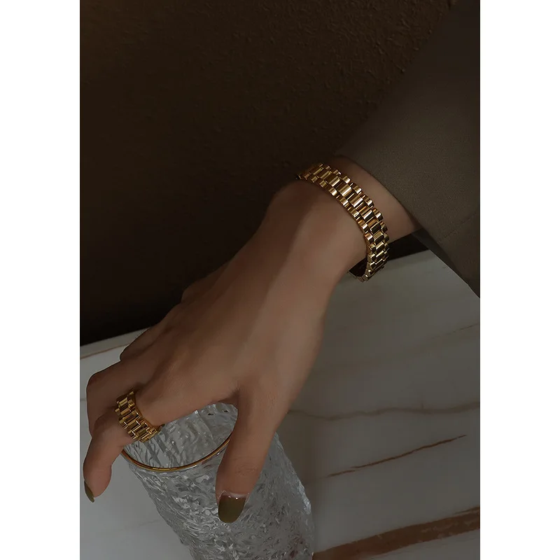 

Titanium With 18 K Gold Pave Watch Strap Statement Bracelet Women Stainless Steel Jewelry Chic Gown Japan South Korea Fashion