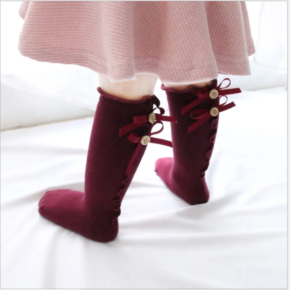 Wine Red Детские гольфы для маленьких девочек с испанскими романами вечерние школьные чулки с бантом для девочек 3/4 г., атласные Гольфы с бантом и лентой От 1 до 3 лет - Цвет: Wine Red