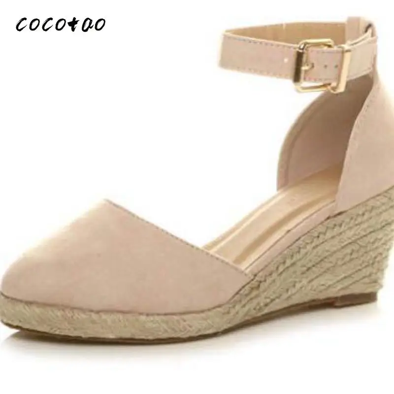 Женские босоножки в ретро стиле плетеные сандалии из соломы на танкетке матовой