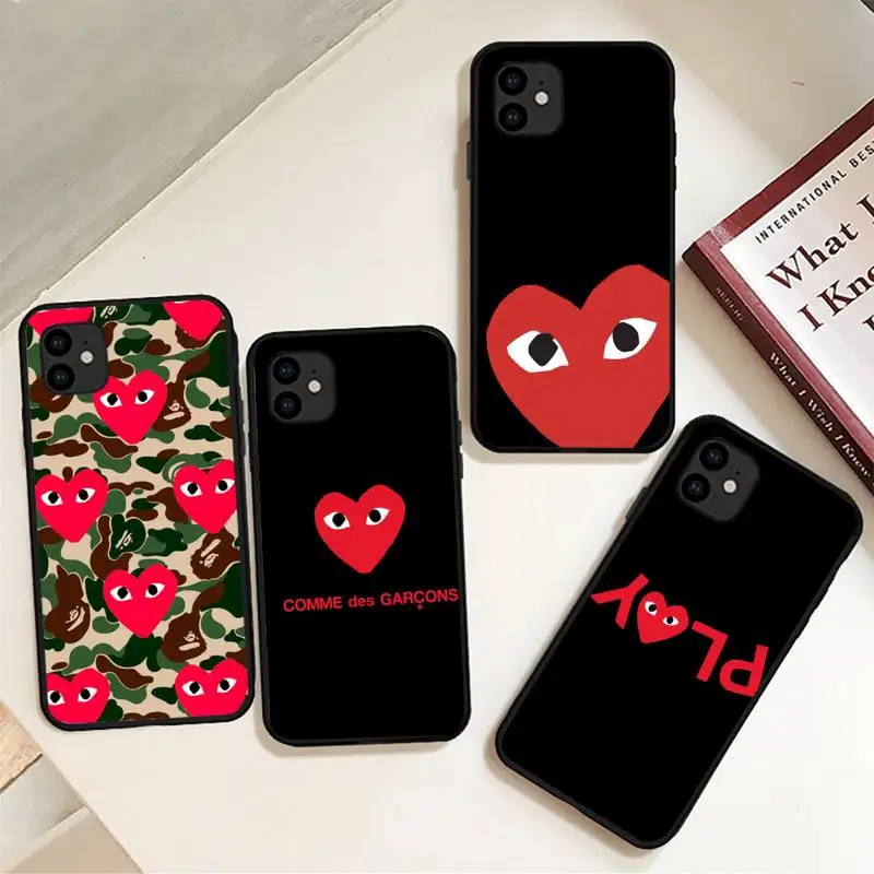 

PLAY Comme des Garcons Heart Phone Case for iphone 12 13 Mini SE 2020 5 5S 6 6S Plus 7 8 Plus X XR XS 11 Pro Max Fundas cover