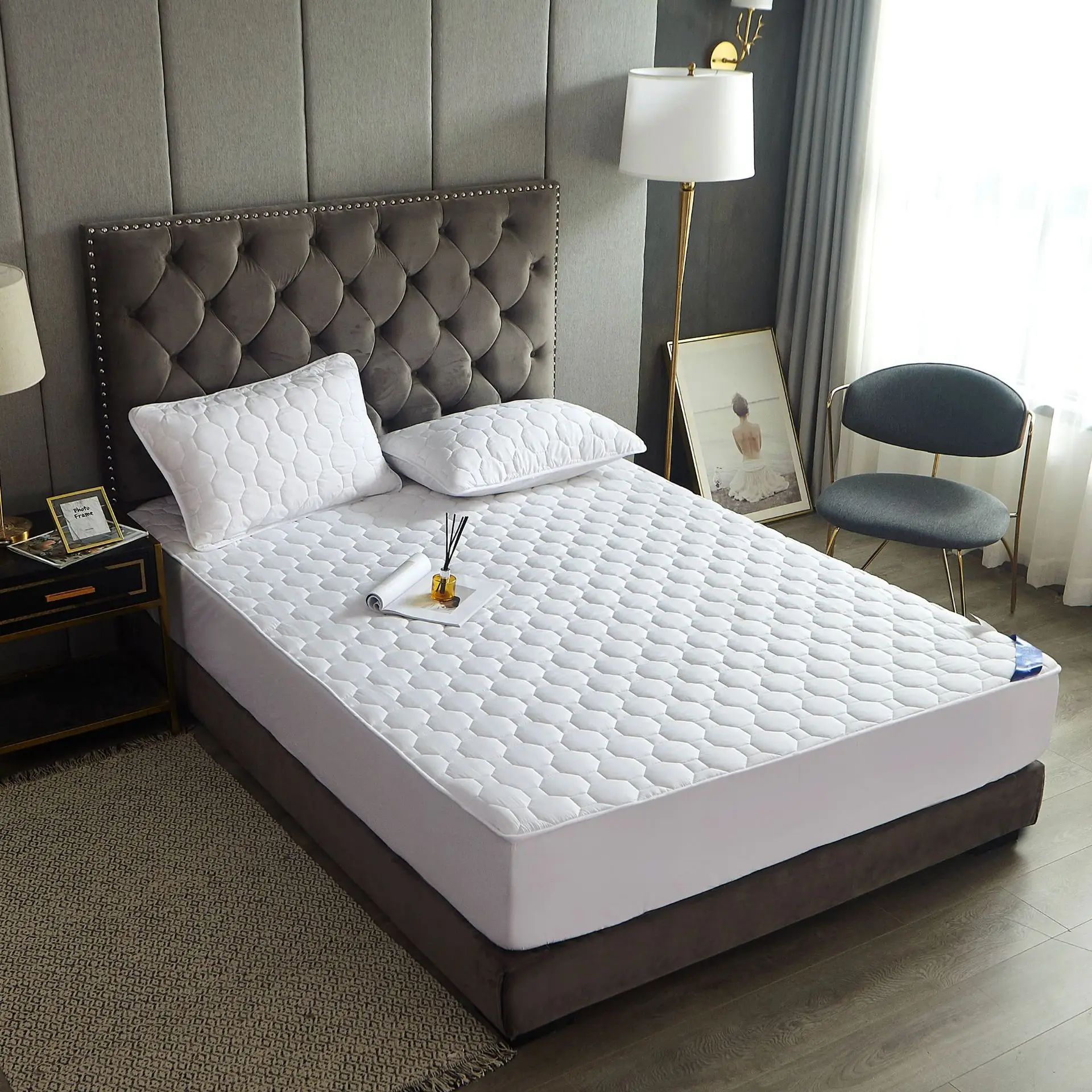 

Hemming Quilted High Elastic Fitted Sheet, Thick Non-Slip Solid Color Bed Sheet /Mattress Cover, Suitable For Hotel Furniture