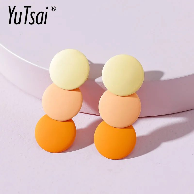 

Элегантные модные ювелирные изделия YuTsai, серьги с градиентными цветными дисками, окрашенными распылением, для женщин, ювелирные изделия, ак...