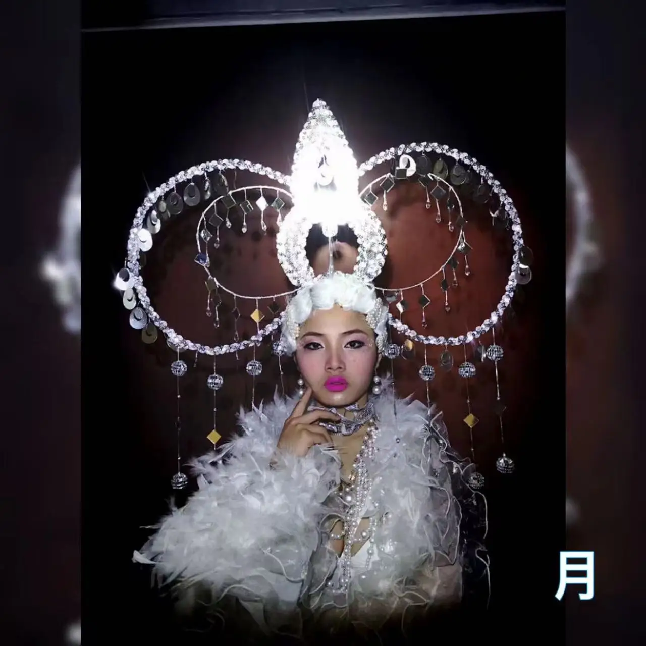 

Клубная сценическая одежда, светодиодная подсветка, светящийся белый костюм для рождественской и новогодней вечеринки