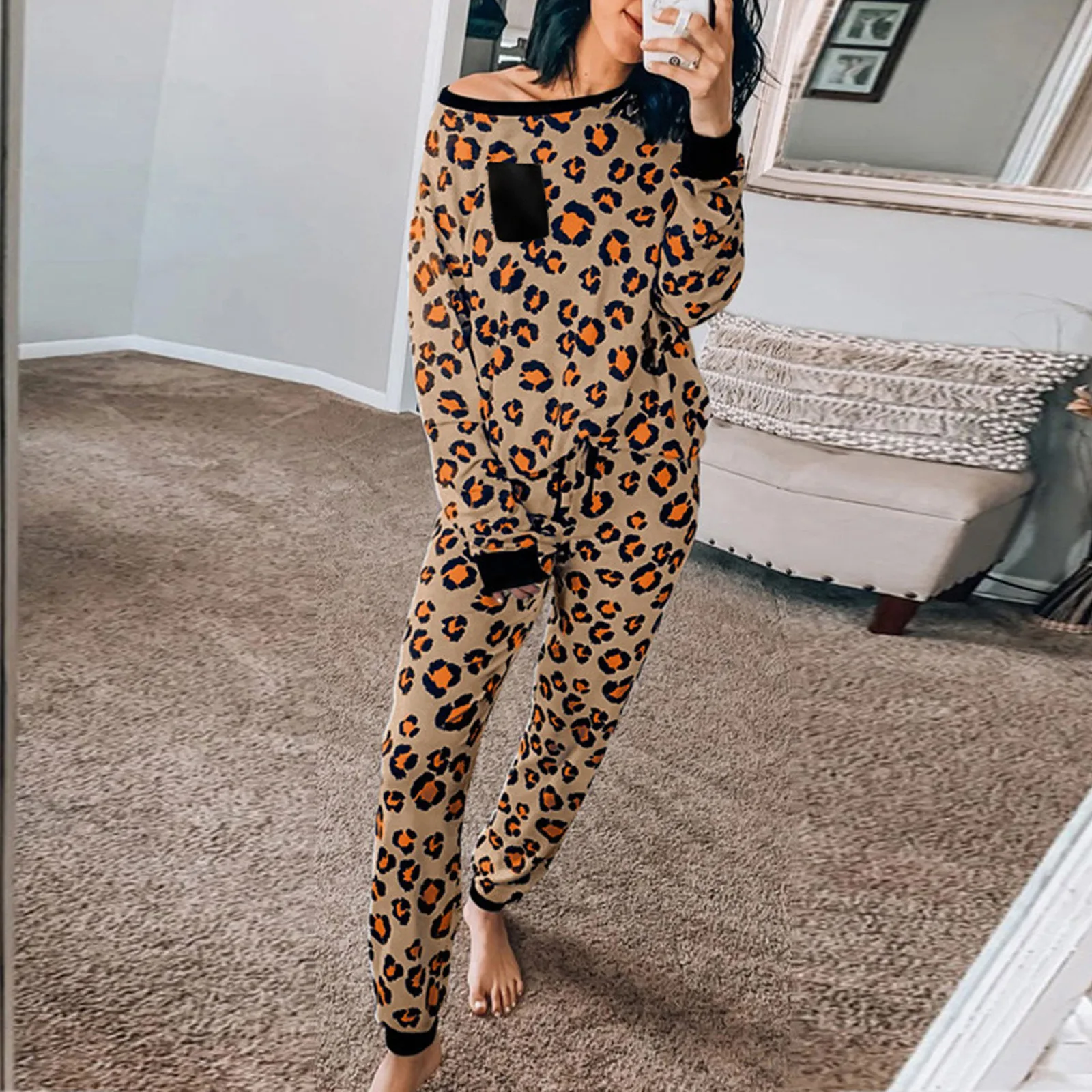 

Tracksuits Women's Fashion O-neck Leopard Print Pullover Long Sleeve Bandage Loose Pants Sweatsuits