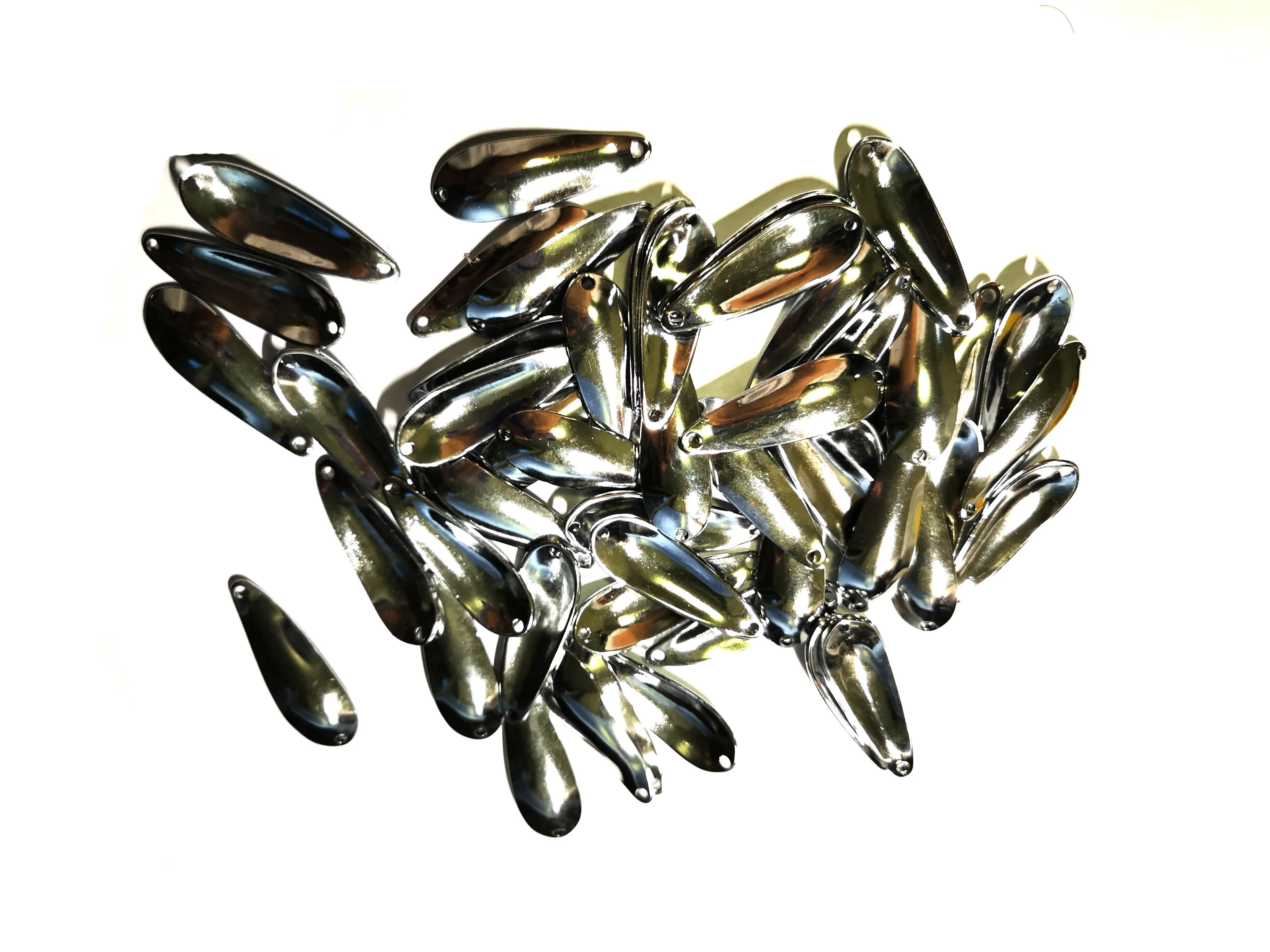 50 шт. оптом смешанная рыболовная ложка приманка без крючка приманки 2 г ~ 20