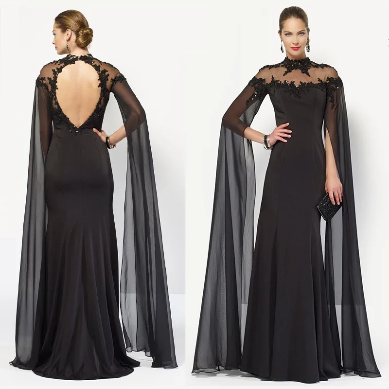 

Slim Dress Dress With Slit Long Sleeves