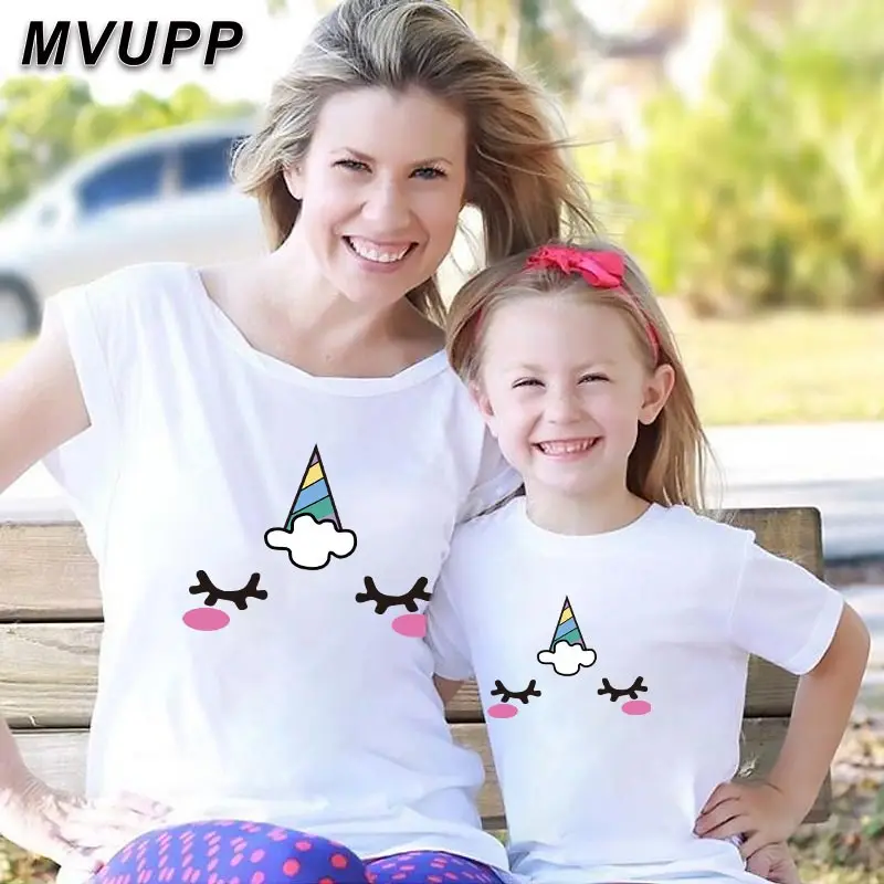 Одинаковые наряды для семьи одежда маленьких девочек футболка мамы и меня милый