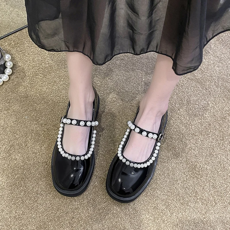 

Womens Derby Shoes British Style Modis Casual Female Sneakers Round Toe Elegant Shallow Mouth Flats Leather Preppy 2021 New