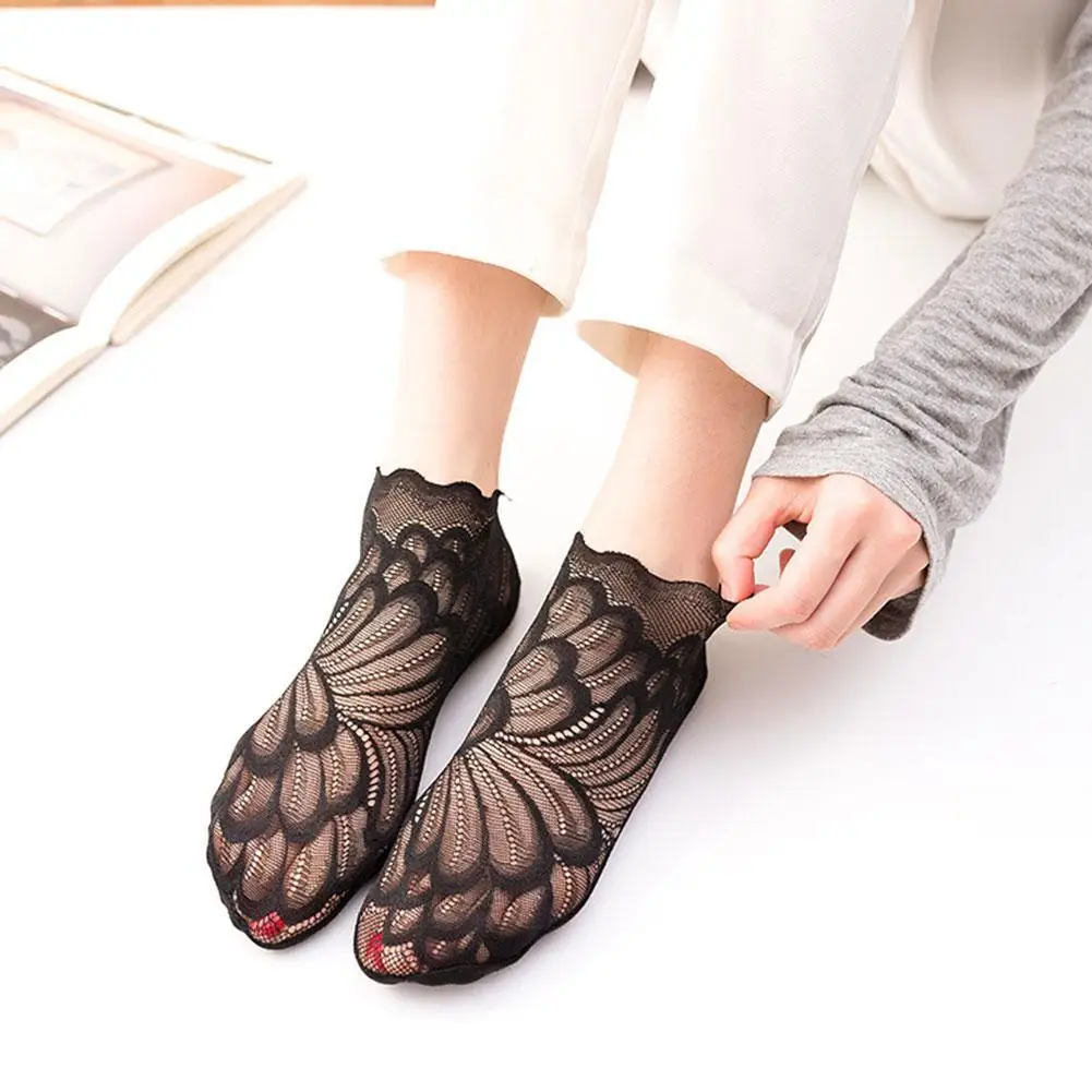 

Peacock Feather Pattern Lace Ultra-Thin Invisible Sock Women Fashion Personality Ship Breathable Socks Silk Casual Socks Cr K2R9