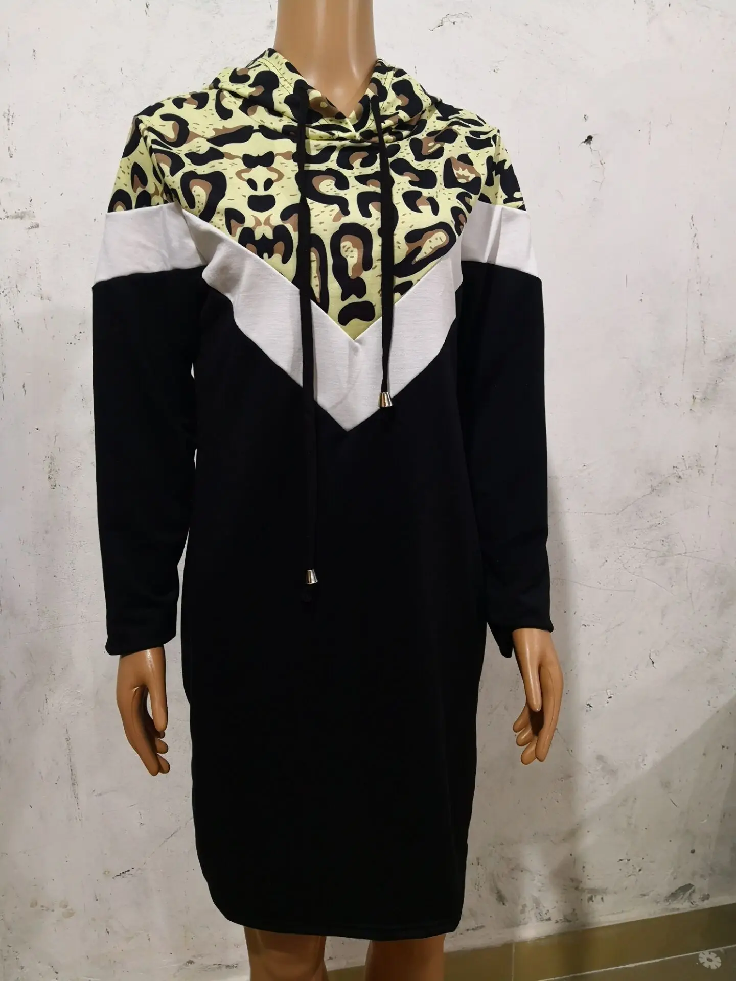 Новая женская Повседневная Толстовка с длинным рукавом и капюшоном леопардовым