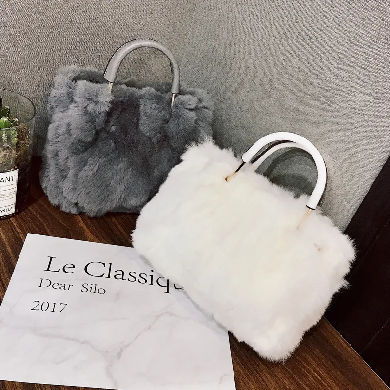 

2021 New Arrival Ladies Pretty Cute Rabbit Fur Handbag for Women Shoulder Messenger Bag Big Tote Fashion Winter Shoulder Flaps