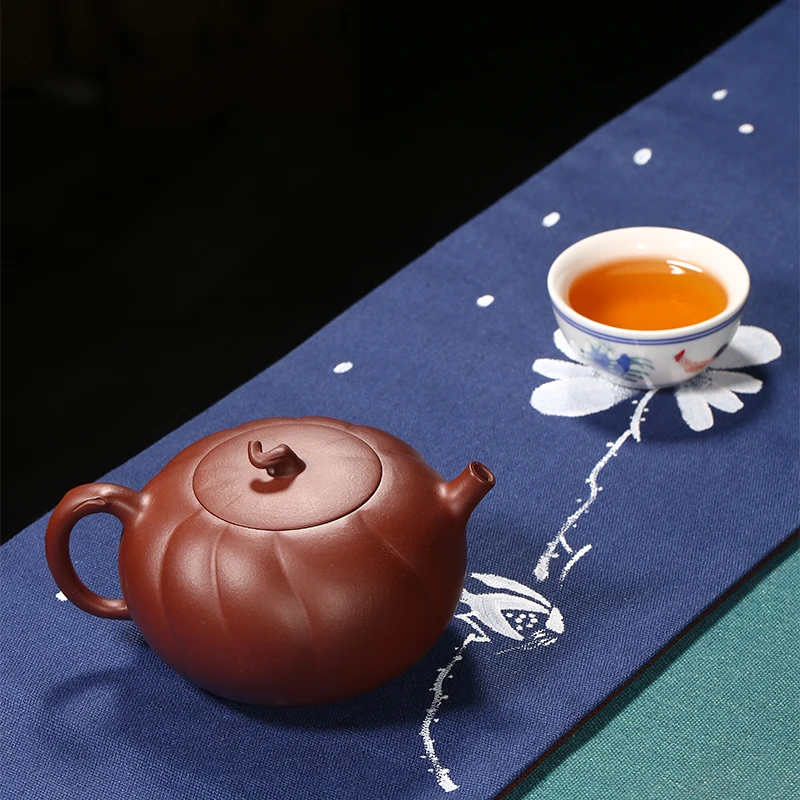 

Yixing authentic ores are recommended by the pure hand-made tea home office kung fu tea melon